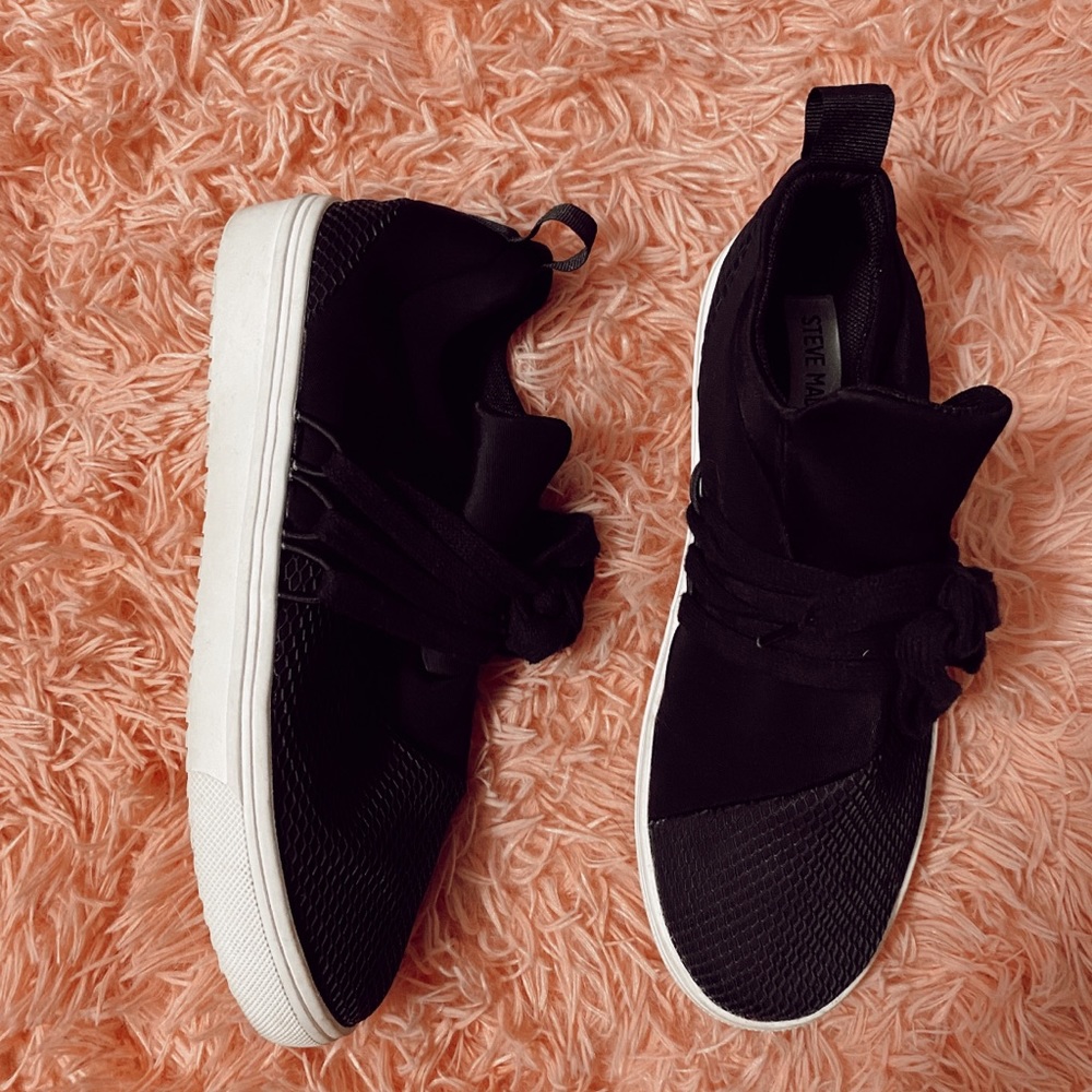 Steve Madden shoes